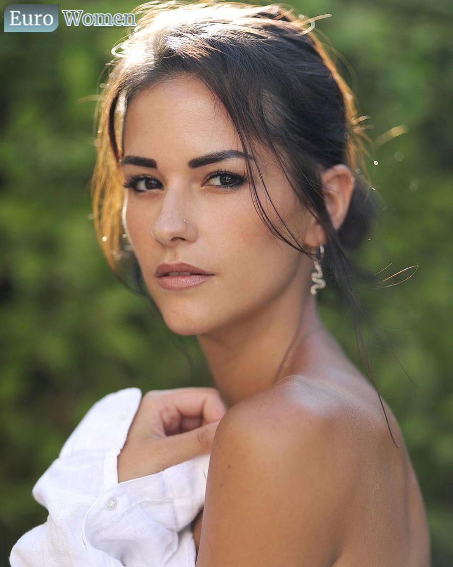 French Women What Makes Them Perfect For Marriage 